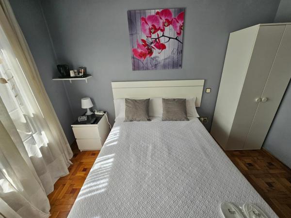 Hostal Fidalgo : photo 5 de la chambre chambre double