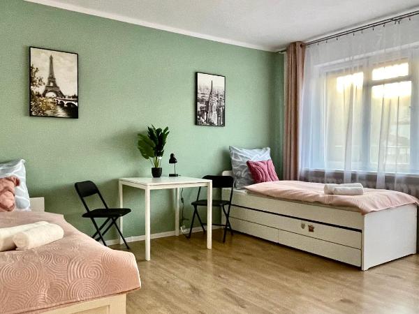 Beautiful rooms in Szczecin - parking Gratis : photo 7 de la chambre chambre triple deluxe
