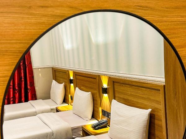 TAMARIND HOTEL : photo 1 de la chambre chambre triple - vue sur ville