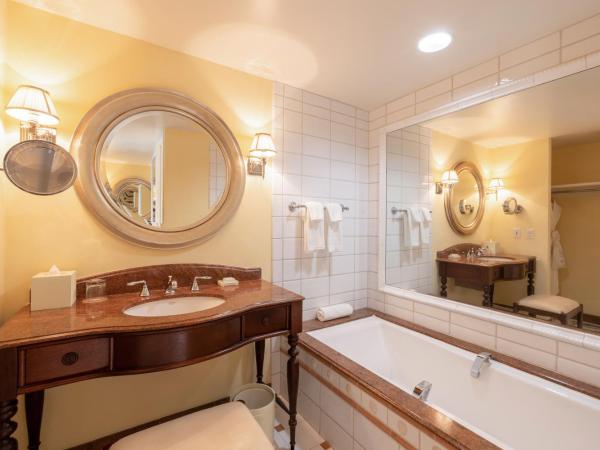 The Kahala Hotel and Resort : photo 6 de la chambre hébergement - vue sur montagnes