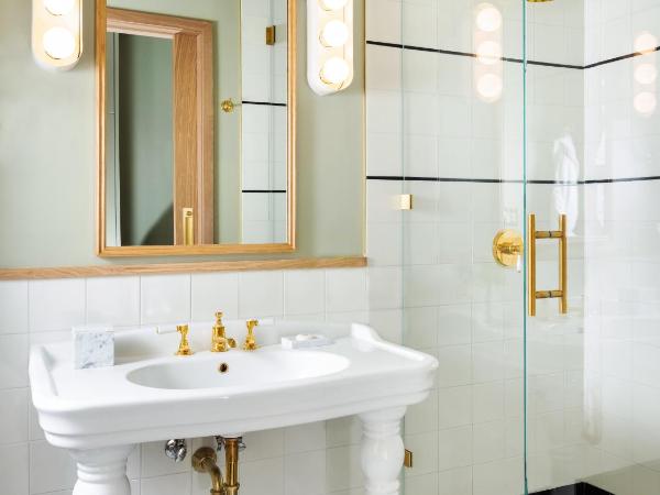 Palihouse Hyde Park Village : photo 9 de la chambre chambre quadruple