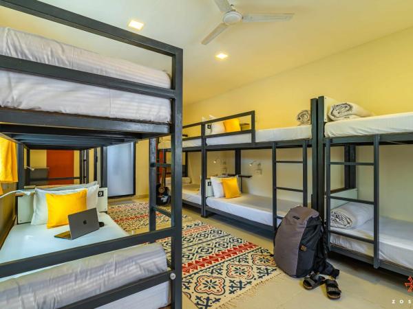 Zostel Pune (Viman Nagar) : photo 3 de la chambre lit dans dortoir mixte de luxe de 10 lits