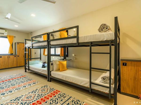 Zostel Pune (Viman Nagar) : photo 2 de la chambre lit dans dortoir mixte de luxe de 10 lits