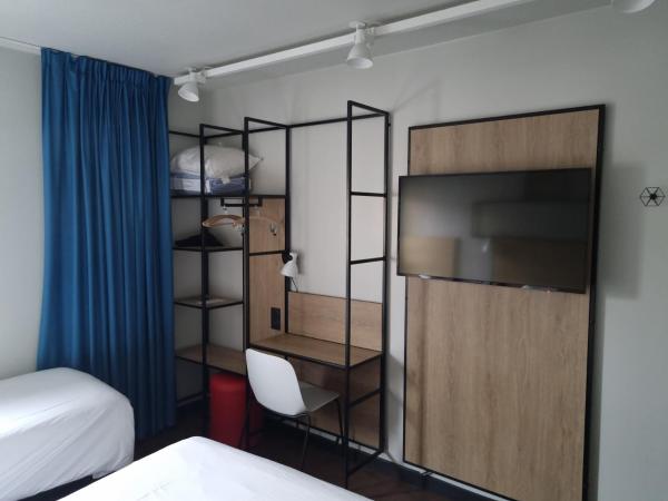 ibis Bayonne Centre : photo 3 de la chambre chambre standard avec 1 lit double et 1 lit simple