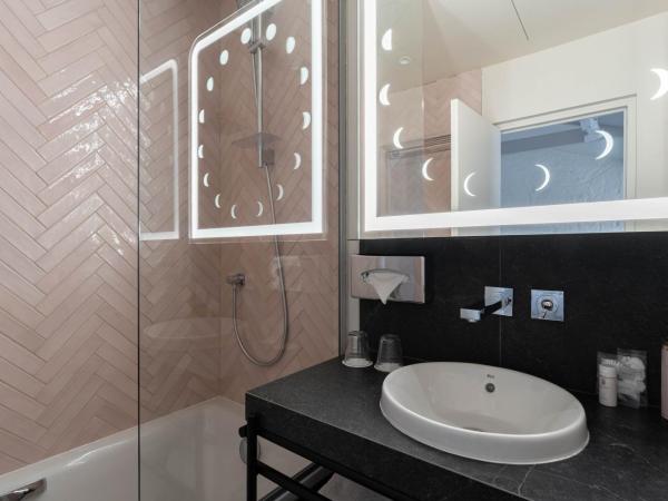 Hotel Astra Opera - Astotel : photo 9 de la chambre chambre exécutive