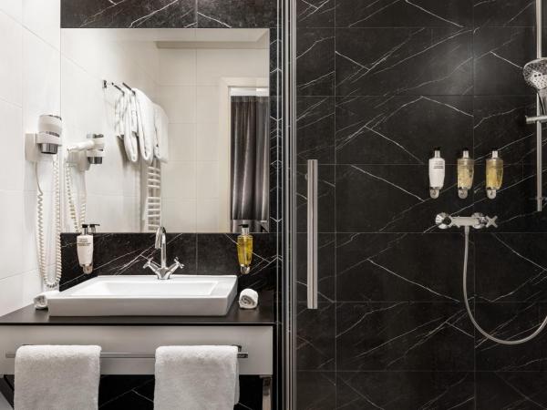 Wyndham Grand Krakow Old Town : photo 9 de la chambre suite lit king-size premium avec canapé-lit - non-fumeurs