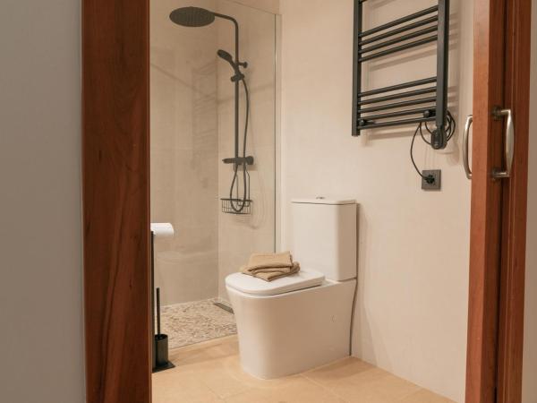 Coliving & Coworking Costa Blanca : photo 5 de la chambre chambre double avec salle de bains privative