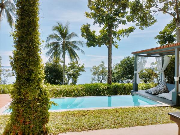 Nest Sense Resort : photo 4 de la chambre  villa avec piscine - côté mer 