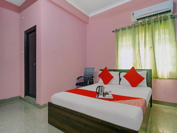 Hotel O S V Residency Kajaguda Near Gachibowli : photo 2 de la chambre chambre triple classique