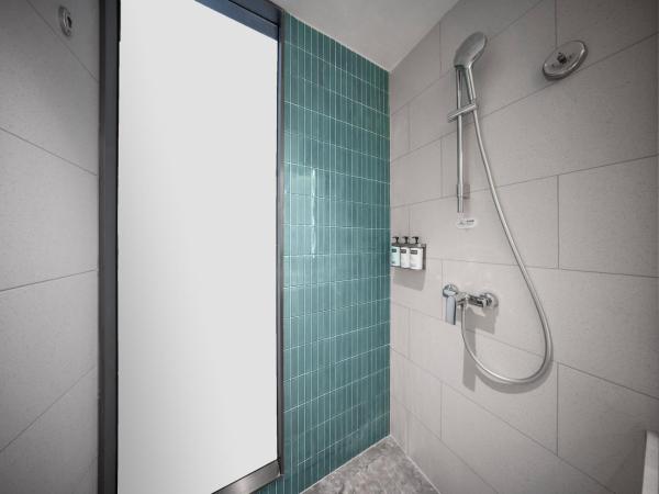 Holiday Inn Express Shanghai Hongqiao Linkong, an IHG Hotel : photo 2 de la chambre chambre standard