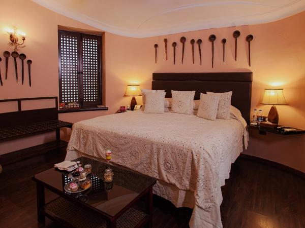 The Ajit Bhawan - A Palace Resort : photo 1 de la chambre vintage room - enjoy buffet breakfast, wifi,welcome drink upon arrival, early check in & late check out – subject to availability