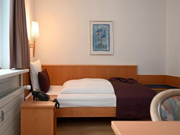 Olympia Hotel Zurich : photo 5 de la chambre chambre simple