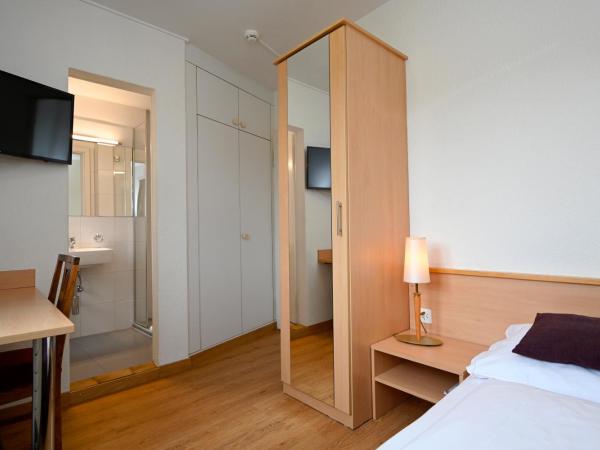 Olympia Hotel Zurich : photo 4 de la chambre chambre simple