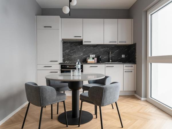 numa I Terra Apartments : photo 2 de la chambre large 1 bedroom apartment with sofa bed - no ac