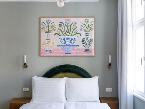 numa I Terra Apartments : photo 2 de la chambre extra large studio with kitchen and sofa bed - no ac