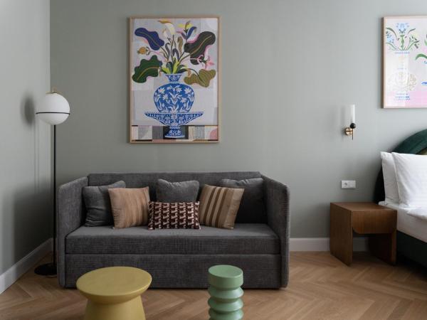 numa I Terra Apartments : photo 1 de la chambre extra large studio with kitchen and sofa bed - no ac