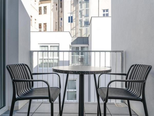 numa I Terra Apartments : photo 7 de la chambre 1 bedroom apartment with terrace - no ac