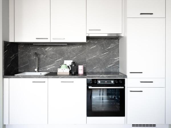 numa I Terra Apartments : photo 6 de la chambre extra large studio with kitchen, terrace and ac