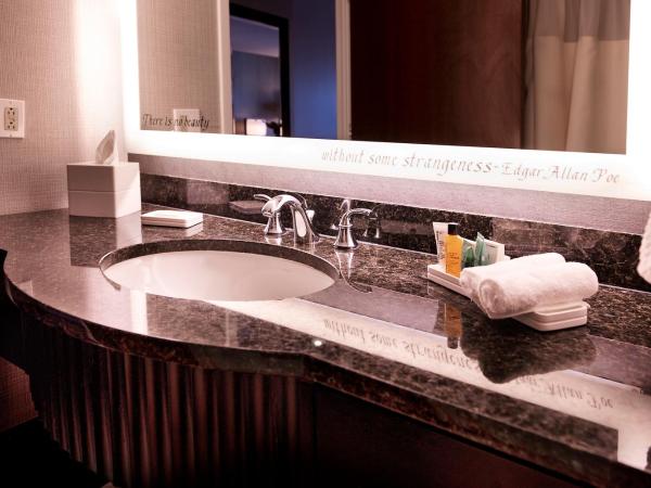 Hilton Baltimore Inner Harbor : photo 1 de la chambre chambre lit king-size