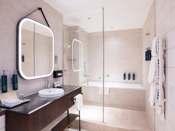 Hilton Cologne : photo 7 de la chambre suite junior