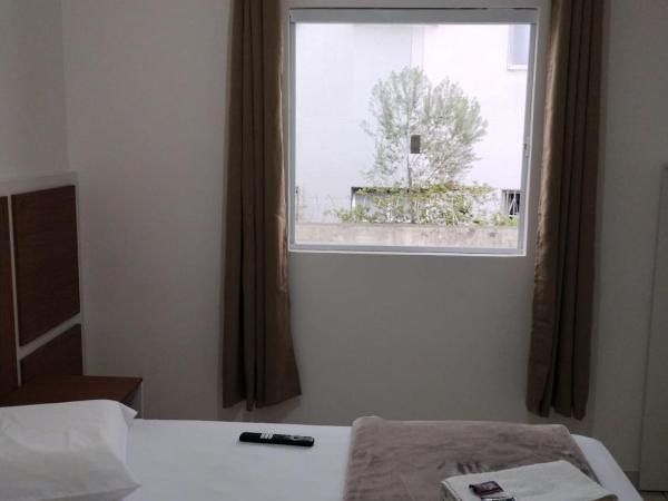Hotel Real Centro : photo 7 de la chambre chambre double deluxe avec lit d'appoint