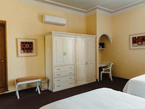 Gran Hotel de Querétaro : photo 8 de la chambre chambre lits jumeaux supérieure - vue sur ville