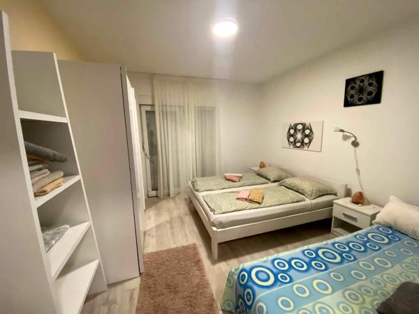 Super Horizont -FREE PARKING AND JACCUZZI : photo 4 de la chambre studio familial