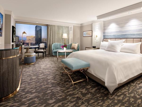 Bellagio : photo 8 de la chambre chambre lit king-size avec spa - vue sur strip