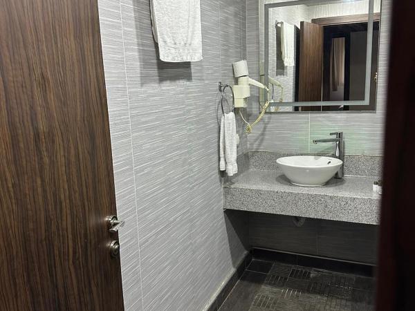 koza millenyum hotel&spa : photo 6 de la chambre chambre triple standard