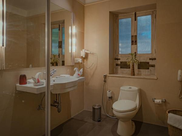 The Ajit Bhawan - A Palace Resort : photo 7 de la chambre deluxe double room- enjoy buffet breakfast, wifi,welcome drink upon arrival, early check in & late check out – subject to availability