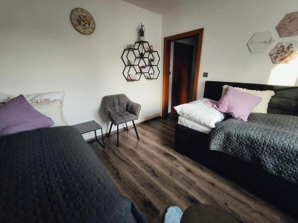 Restaurace Pyramida : photo 6 de la chambre chambre lits jumeaux deluxe