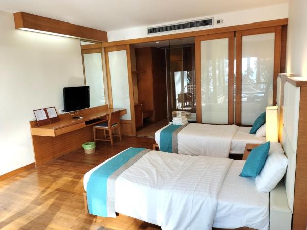 Chang Buri Resort & Spa : photo 7 de la chambre chambre deluxe côté mer avec baignoire
