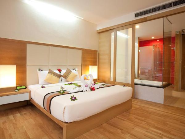 Chang Buri Resort & Spa : photo 1 de la chambre chambre deluxe côté mer avec baignoire
