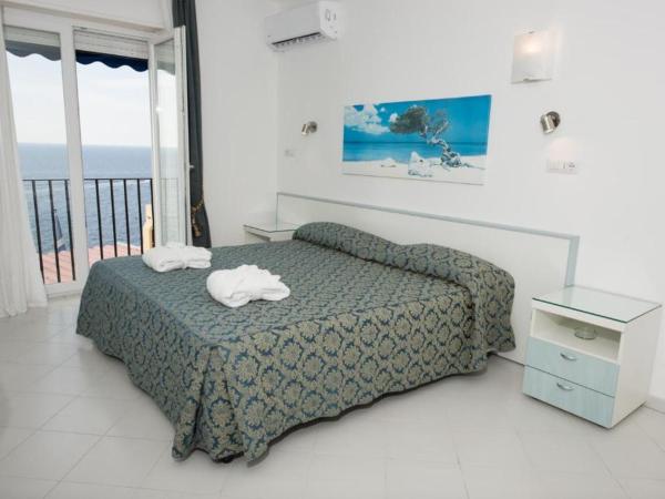 Hotel Weber Ambassador : photo 1 de la chambre chambre double - vue sur mer