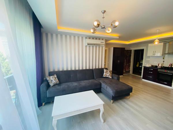 Royal Loft Suit : photo 4 de la chambre appartement - vue sur piscine