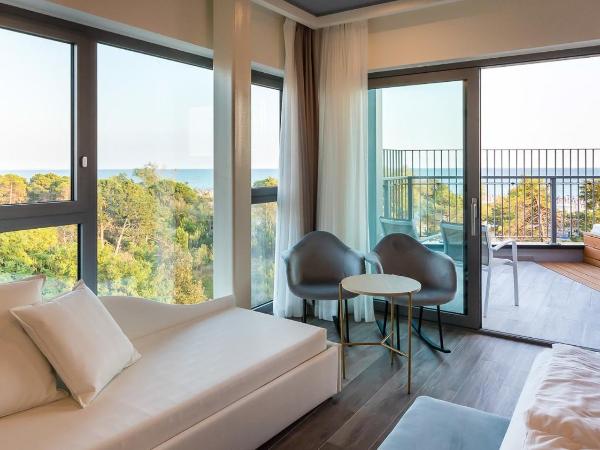 Mediterranee Family & Spa Hotel : photo 5 de la chambre suite junior - vue sur mer