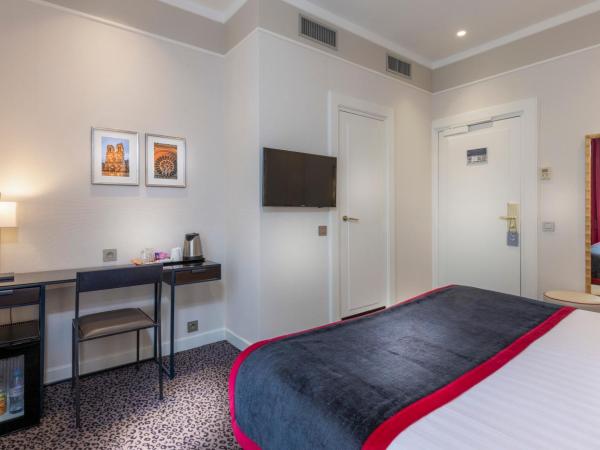 Hôtel Du Bois Champs-Elysées : photo 10 de la chambre chambre supérieure avec baignoire