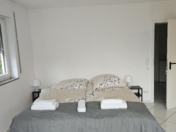 Pension Seckbach : photo 4 de la chambre suite standard