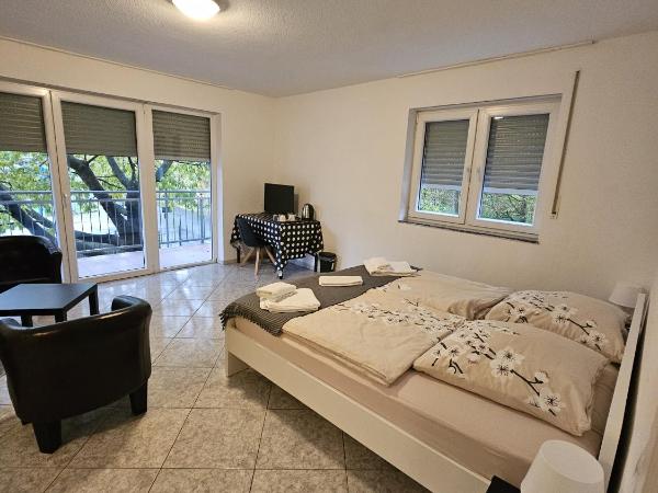 Pension Seckbach : photo 3 de la chambre suite standard