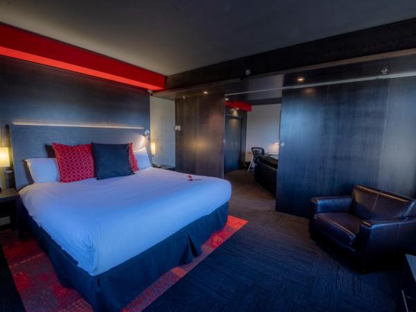 Grand Times Hotel - Aeroport de Quebec : photo 4 de la chambre suite prestige
