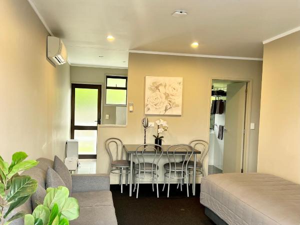 Ashbrook Motel Taupo : photo 2 de la chambre suite 2 chambres