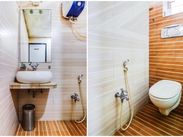 FabHotel Airport Residency : photo 4 de la chambre chambre double deluxe