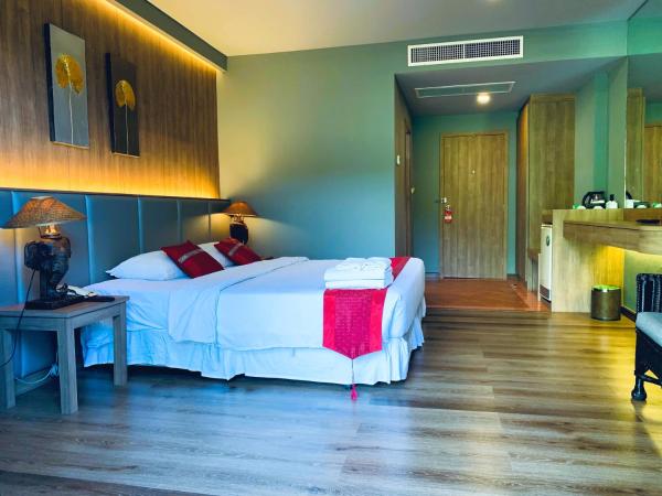 Chang Buri Resort & Spa : photo 3 de la chambre chambre de luxe - côté colline