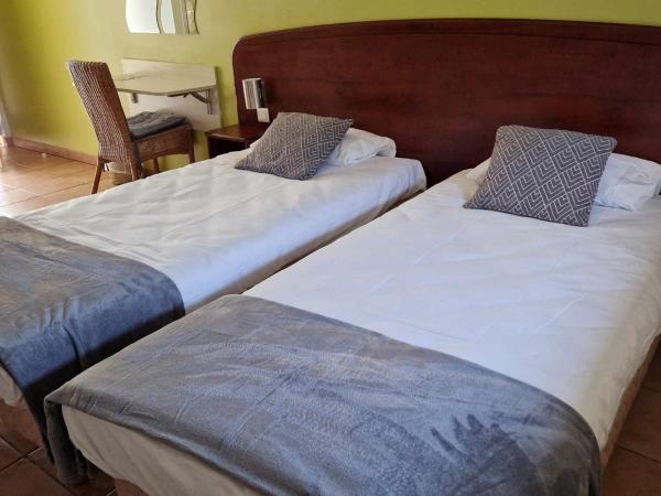 Tempo Hôtel : photo 3 de la chambre chambre familiale (2 adultes et 2 enfants)