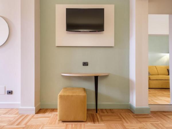 Hotel Touring : photo 7 de la chambre suite junior
