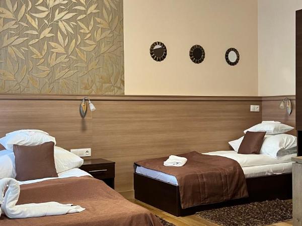 Central Hotel 21 and Apartments : photo 5 de la chambre appartement (5 adultes)