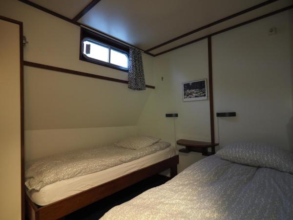 hotelboat Sarah Groningen : photo 3 de la chambre chambre lits jumeaux