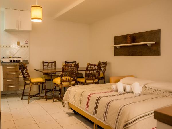 Apart Hotel Serantes : photo 8 de la chambre chambre familiale deluxe (5 adultes/ 0 enfant)