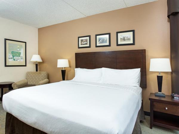 Holiday Inn Louisville Airport - Fair/Expo, an IHG Hotel : photo 4 de la chambre chambre attribuée à l'arrivée