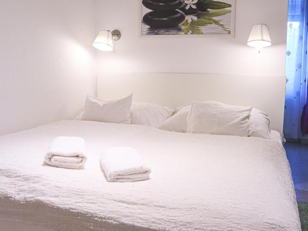 Szivárvány Panzió : photo 7 de la chambre chambre double ou lits jumeaux